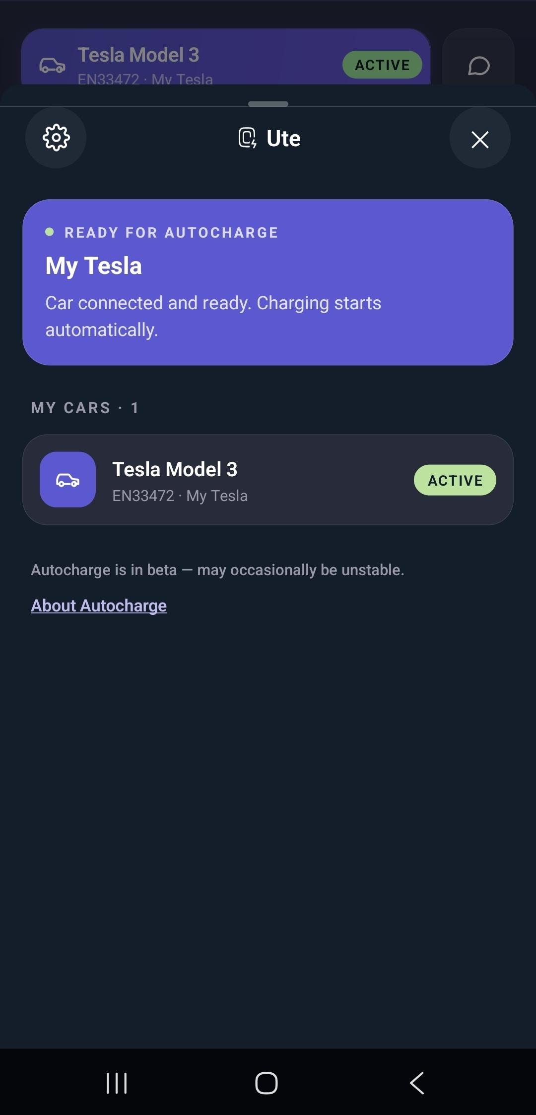 Autocharge-panelet, der viser "Klar til Autocharge" med bilen markeret som Aktiv